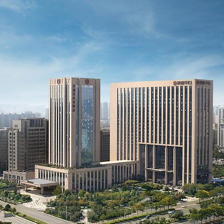 Sheraton Grand Zhengzhou Hotel Eksteriør billede