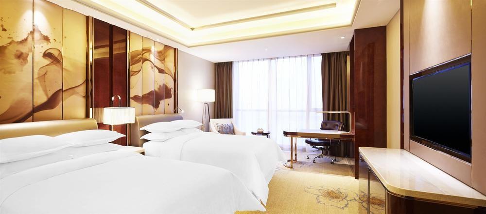 Sheraton Grand Zhengzhou Hotel Eksteriør billede
