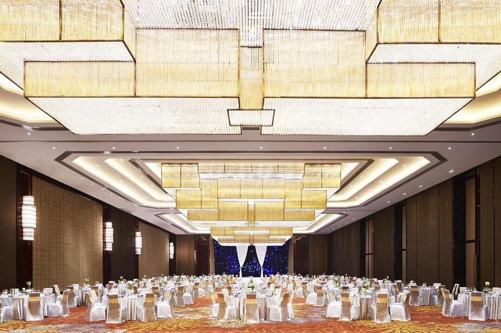 Sheraton Grand Zhengzhou Hotel Eksteriør billede