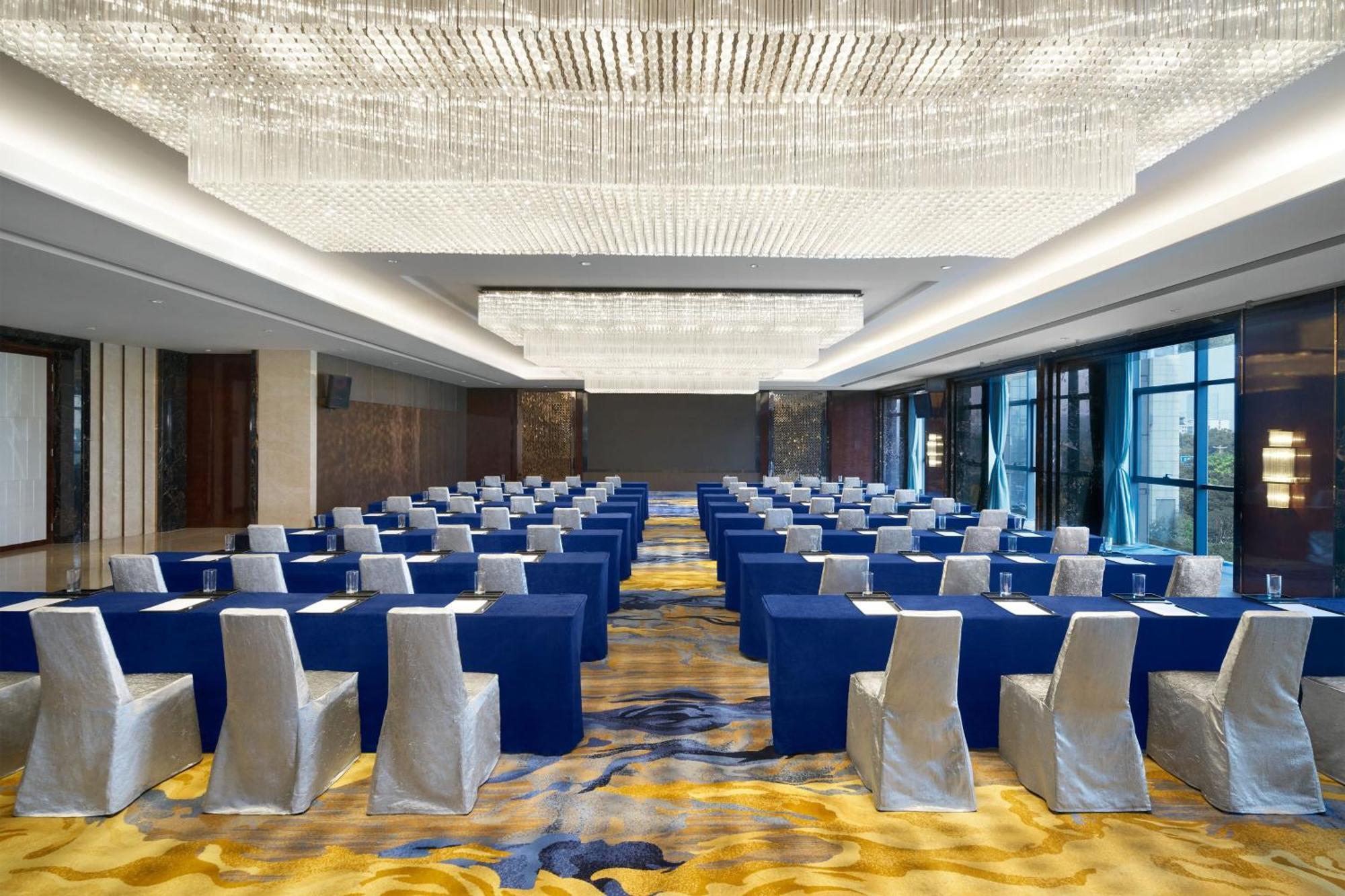 Sheraton Grand Zhengzhou Hotel Eksteriør billede