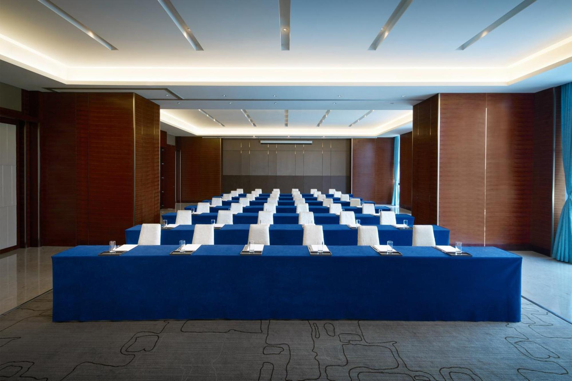 Sheraton Grand Zhengzhou Hotel Eksteriør billede
