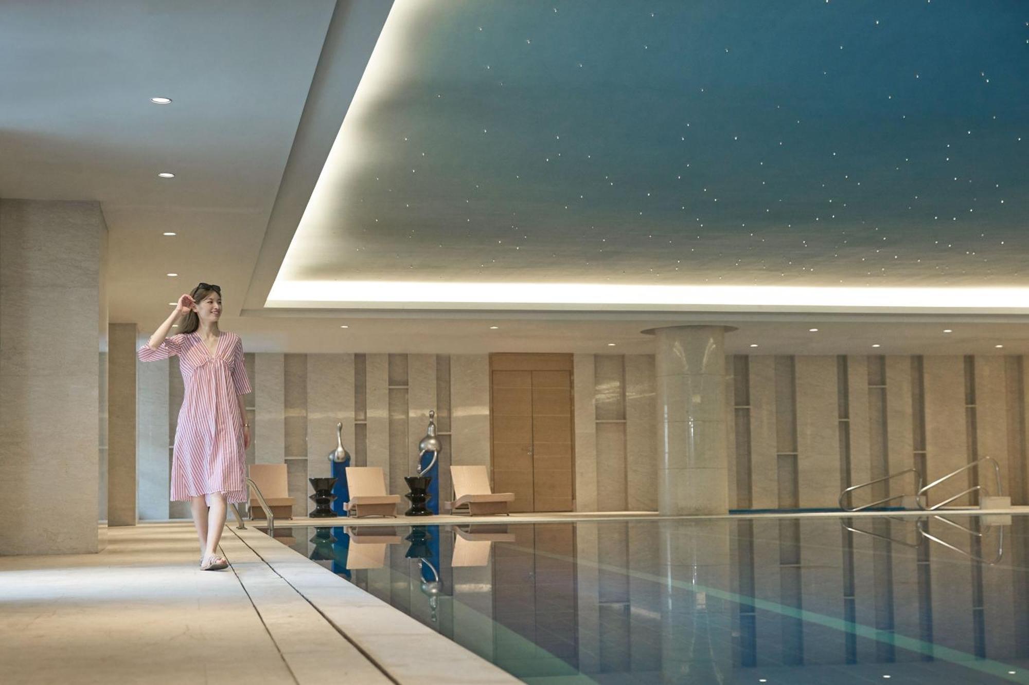 Sheraton Grand Zhengzhou Hotel Eksteriør billede