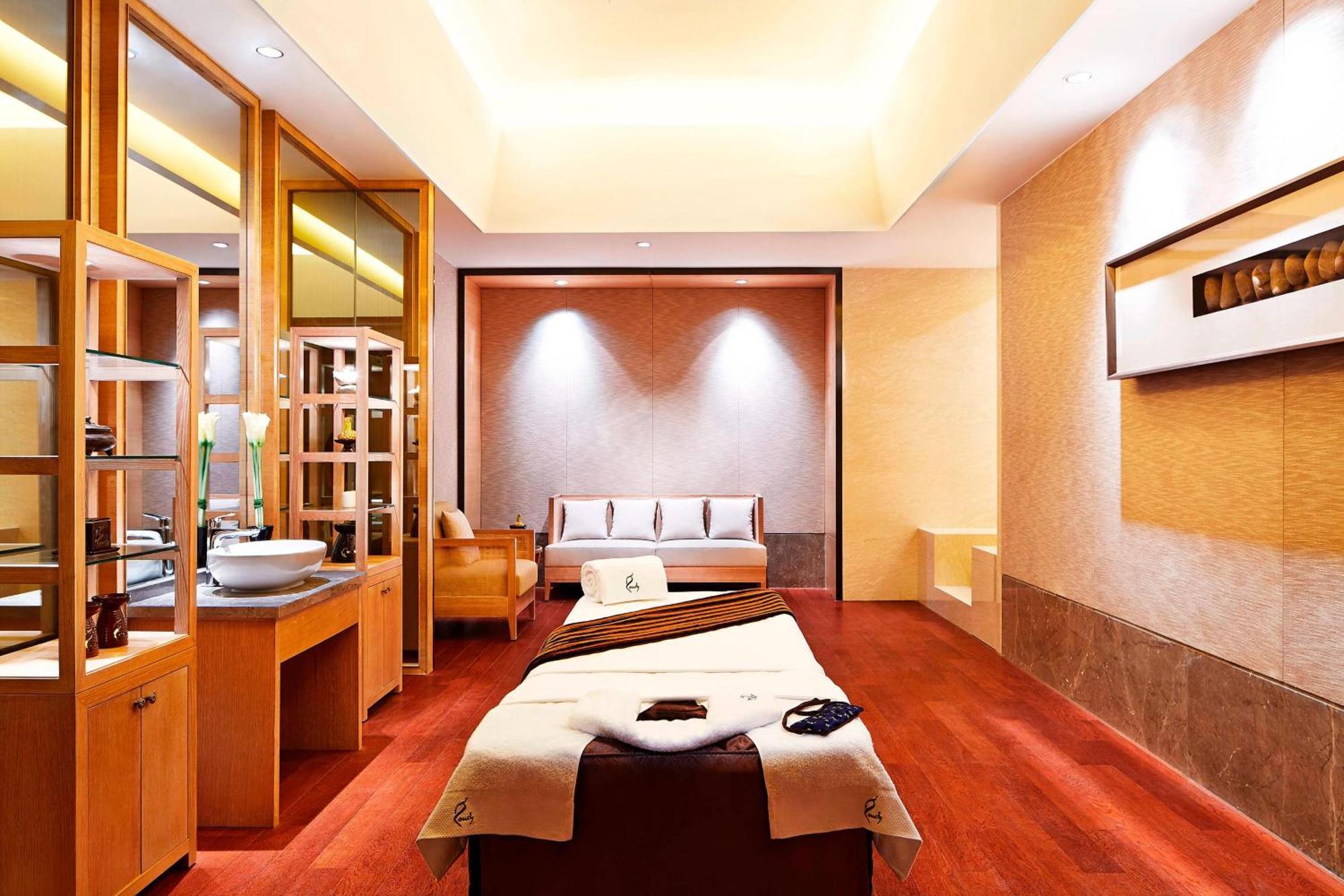 Sheraton Grand Zhengzhou Hotel Eksteriør billede