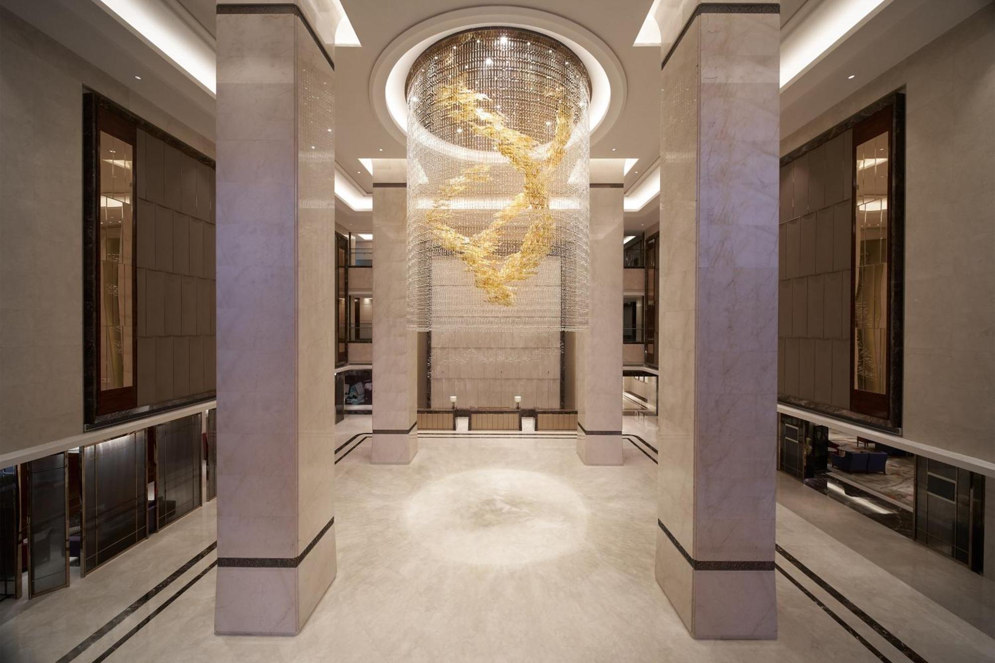 Sheraton Grand Zhengzhou Hotel Eksteriør billede