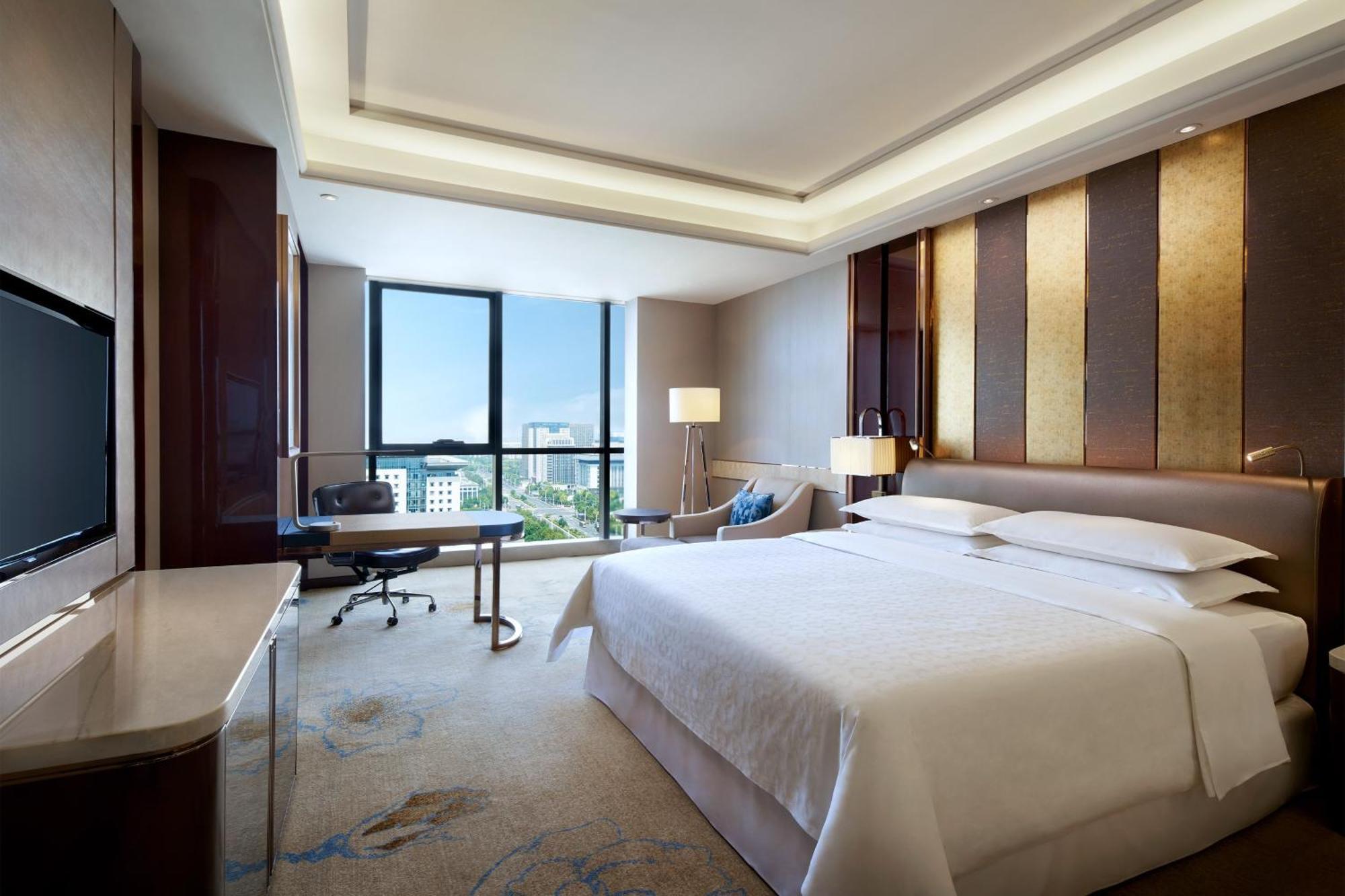 Sheraton Grand Zhengzhou Hotel Eksteriør billede